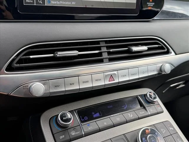 Used 2022 Gray Hyundai Calligraphy image 26