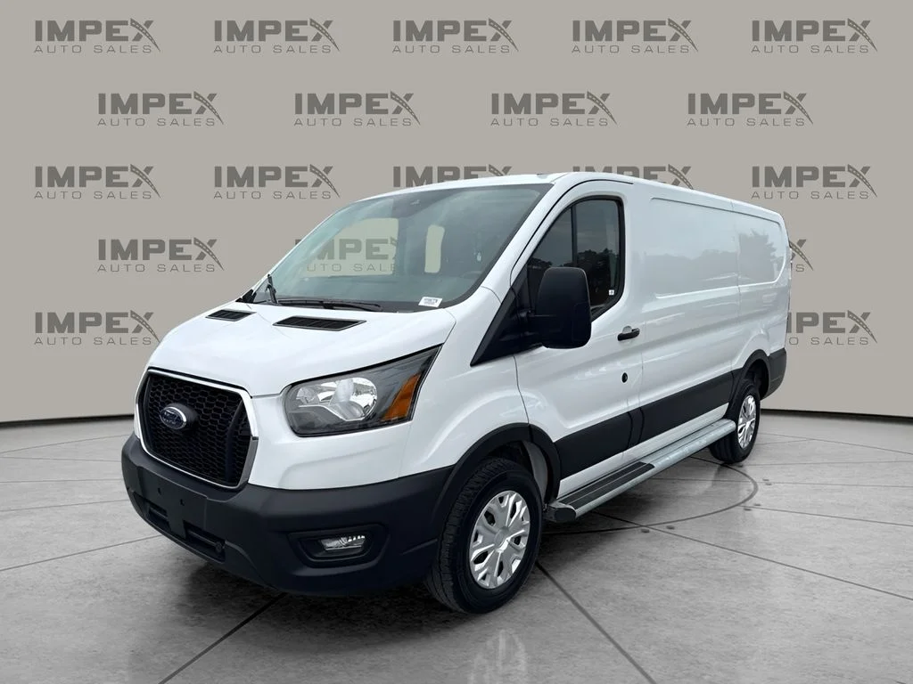 Used 2025 White Ford Base image 1