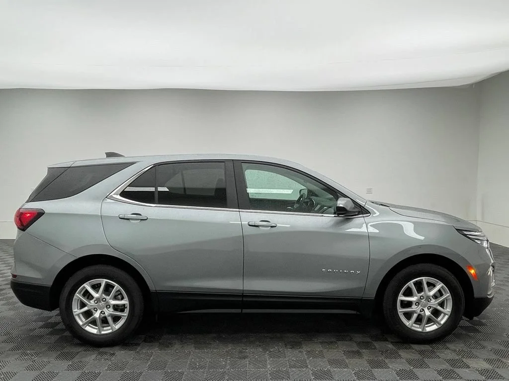 Used 2024 Sterling Gray Metallic Chevrolet LT image 6