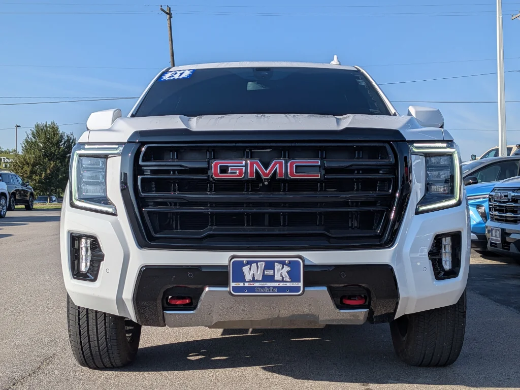 Used 2021 Summit White GMC AT4 image 5