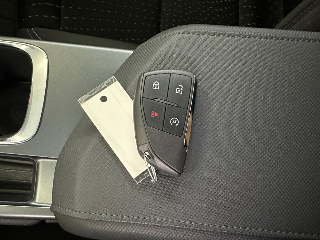 Used 2025 Sterling Gray Metallic Chevrolet LT image 4