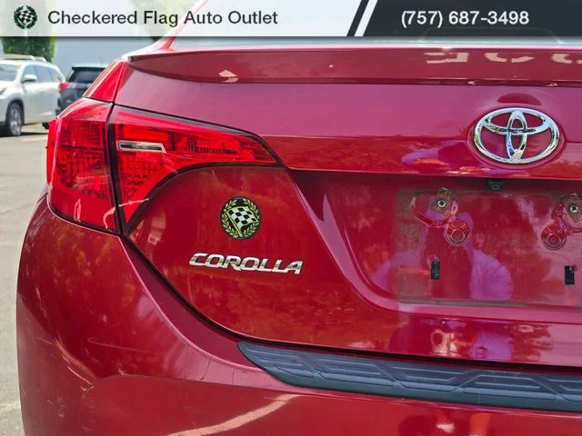 Used 2019 Barcelona Red Metallic Toyota XSE image 7