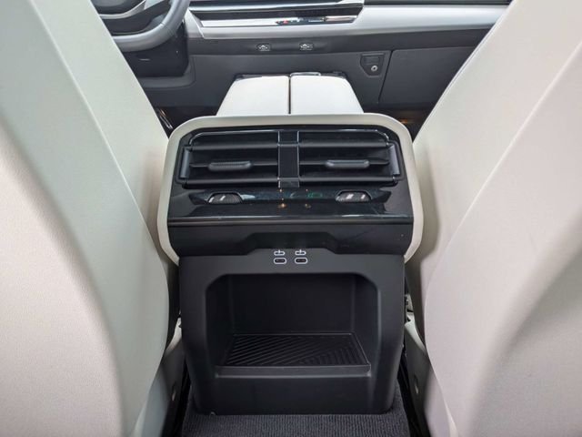 Used 2025 Black BMW 530i image 17