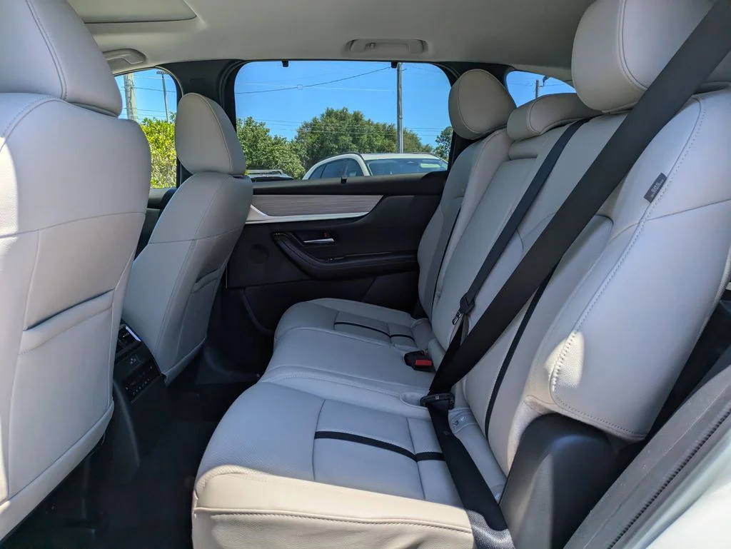 2026 Mazda CX-70 Preferred Package - Photo 14