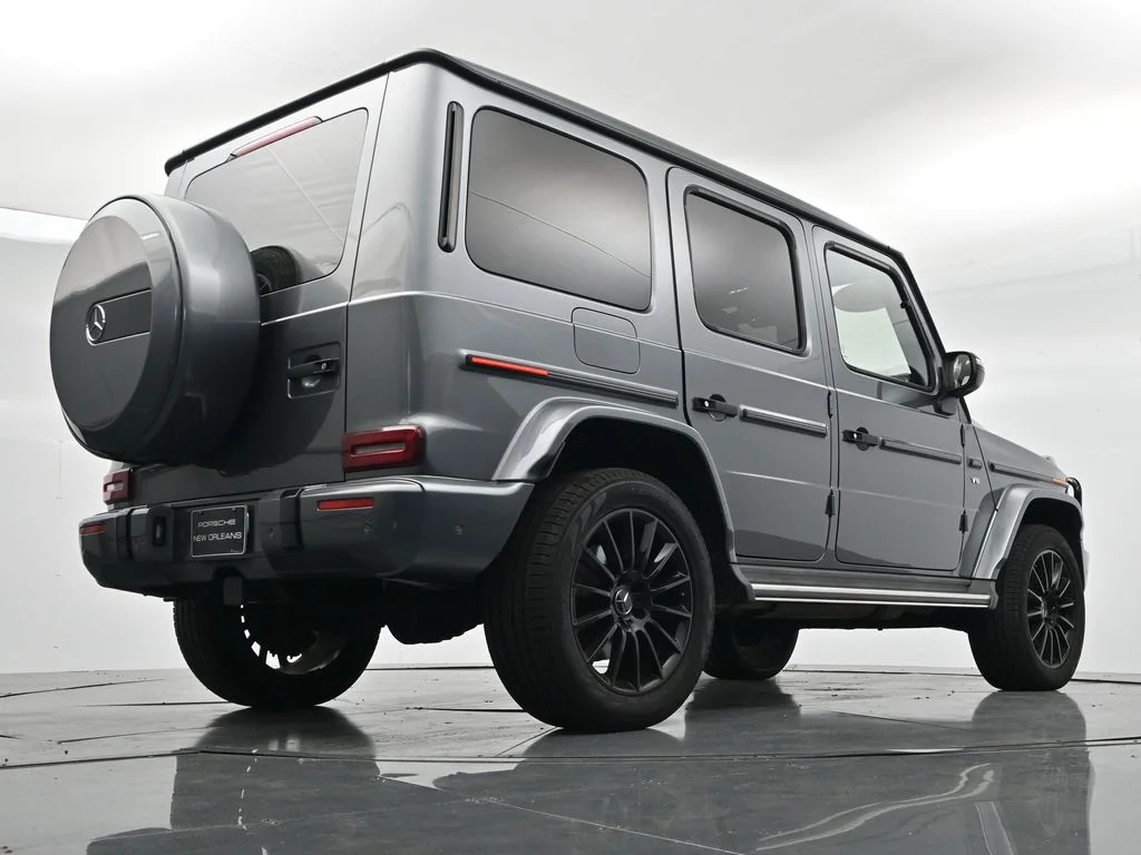 Used 2021 Gray Mercedes-Benz G 550 image 25