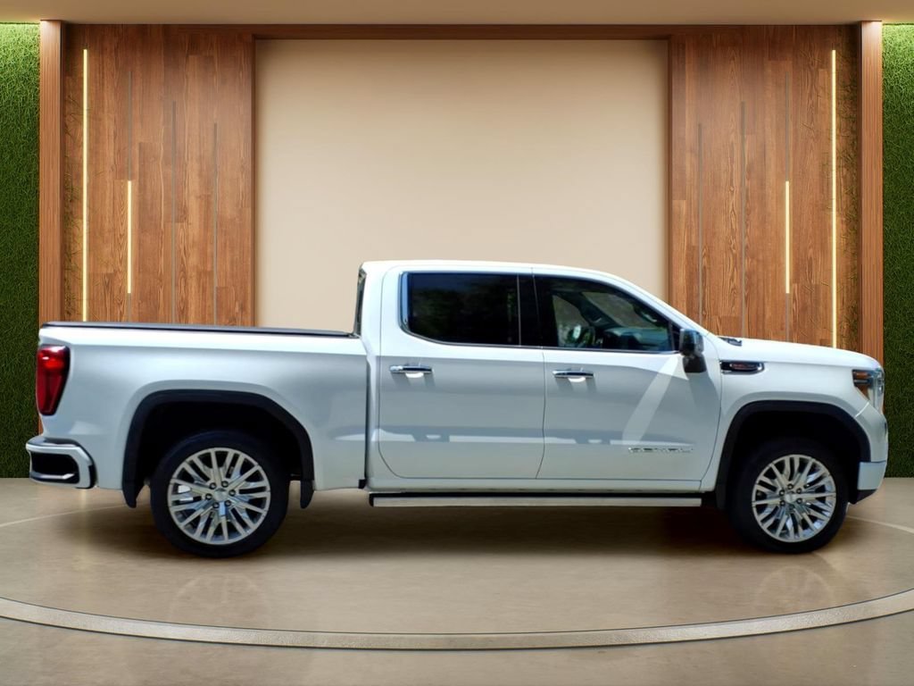 Used 2019 WHITE FROST TRICOAT GMC Denali image 37