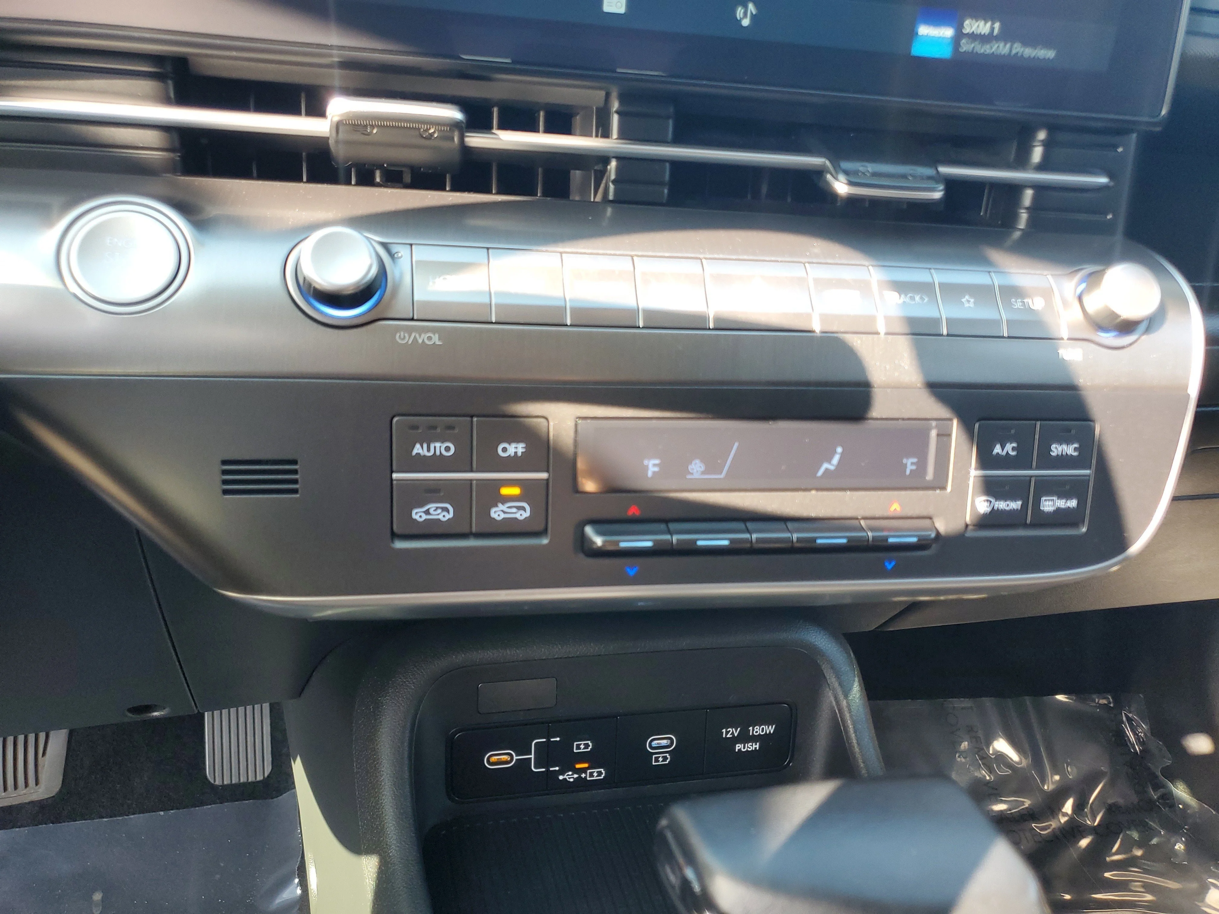 Used 2024 Yellow Hyundai SEL image 21