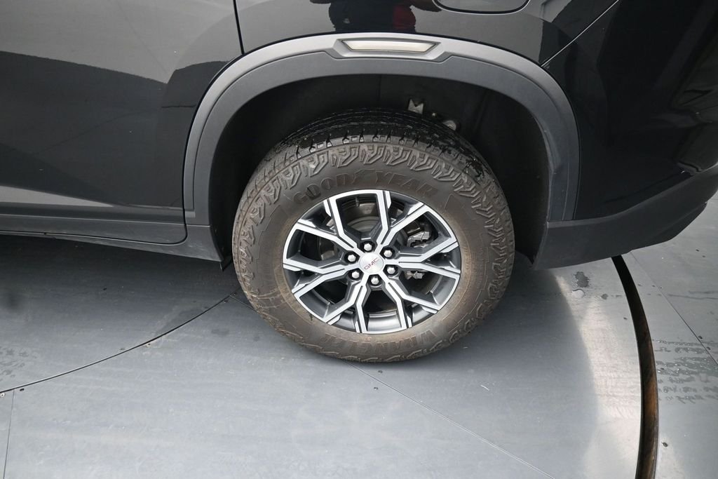 Used 2024 Black GMC AT4 image 15