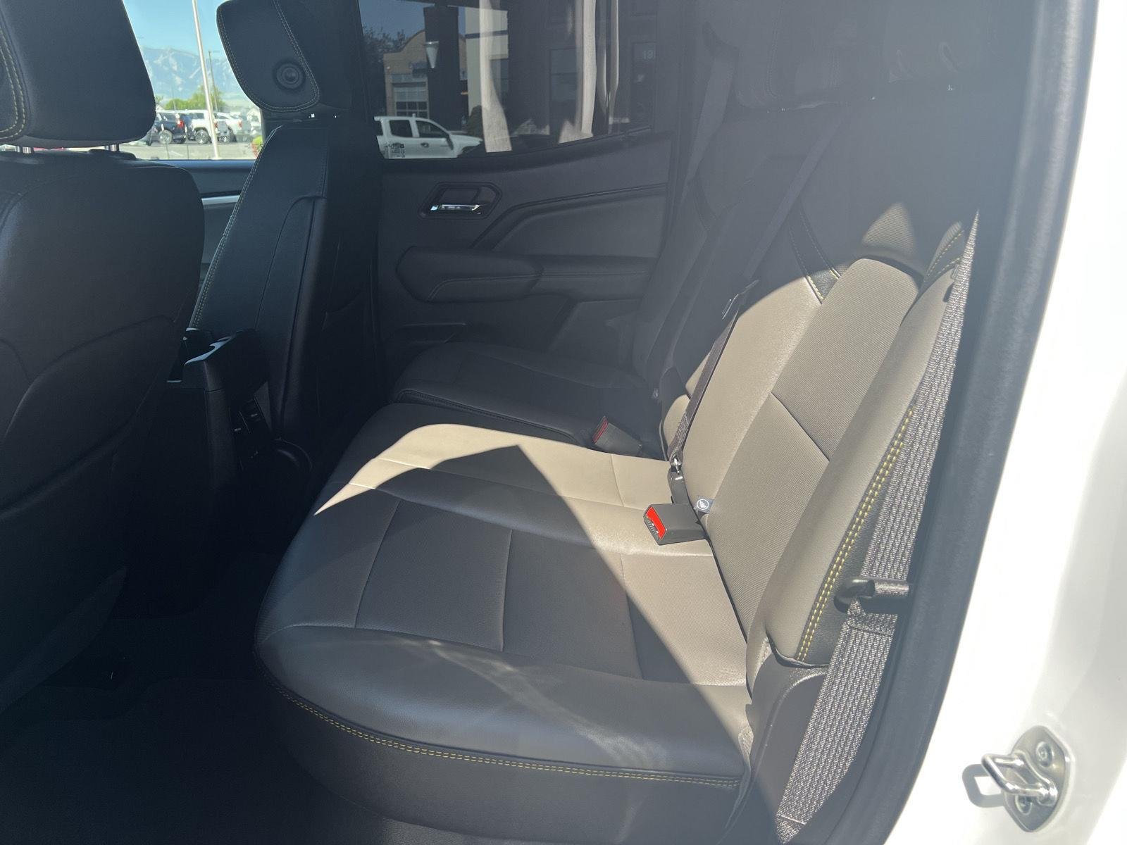 2024 Chevrolet Colorado ZR2 - Photo 32