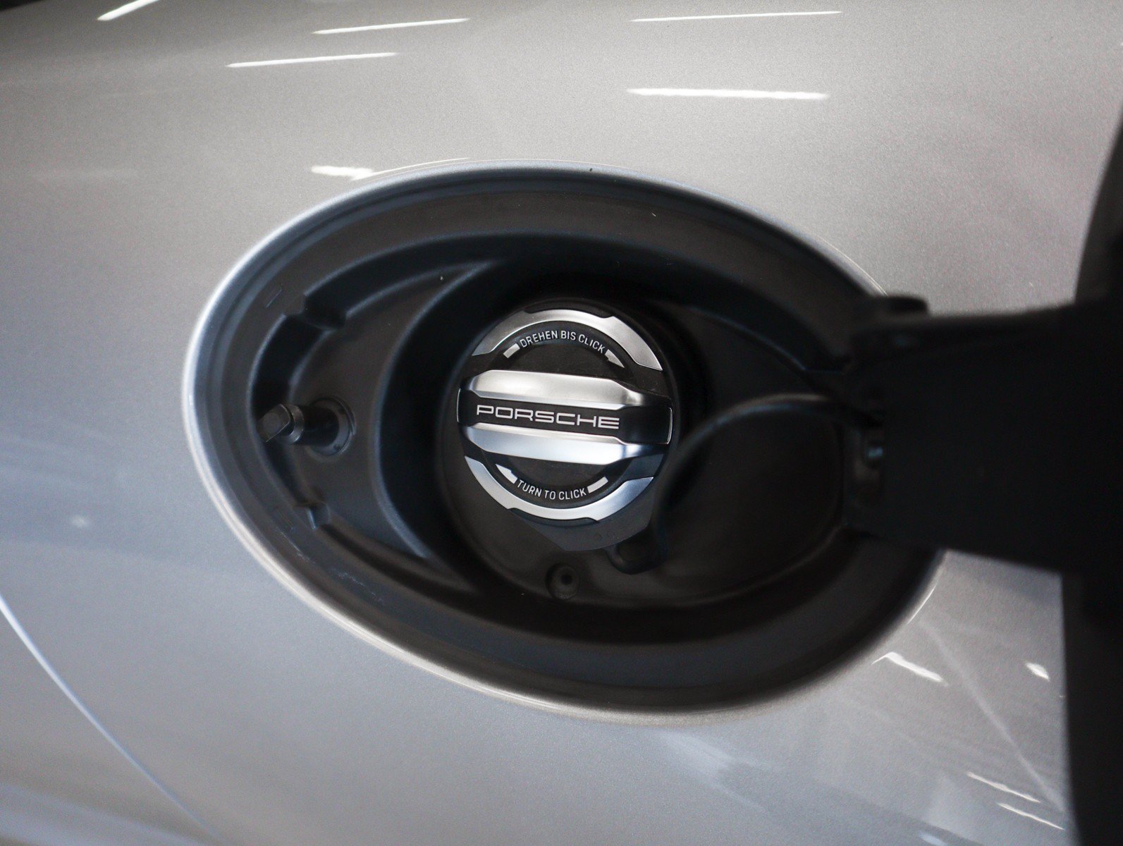 Used 2023 Gt Silver Metallic Porsche Carrera Coupe image 32