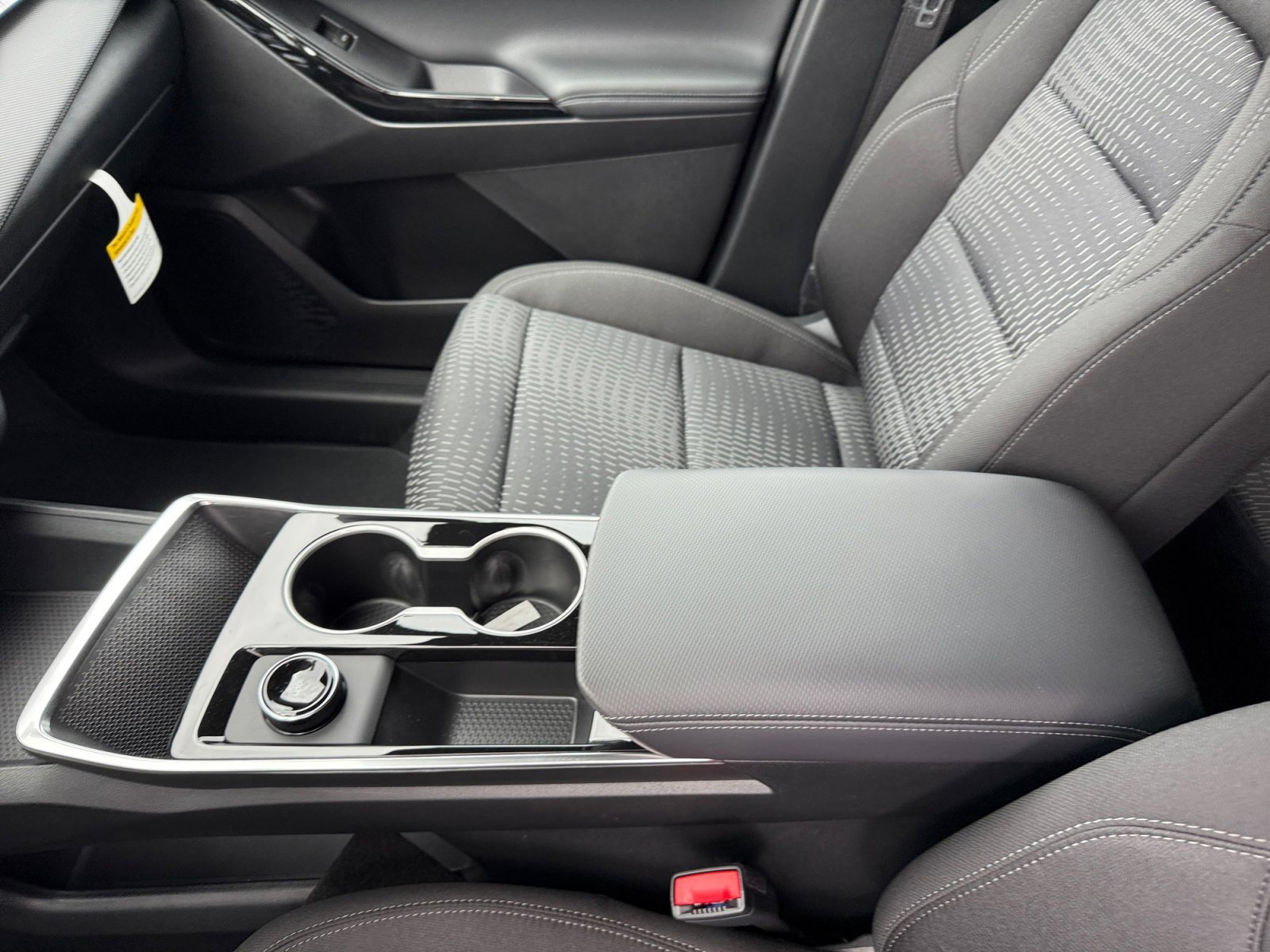 2026 Chevrolet Equinox LT - Photo 14