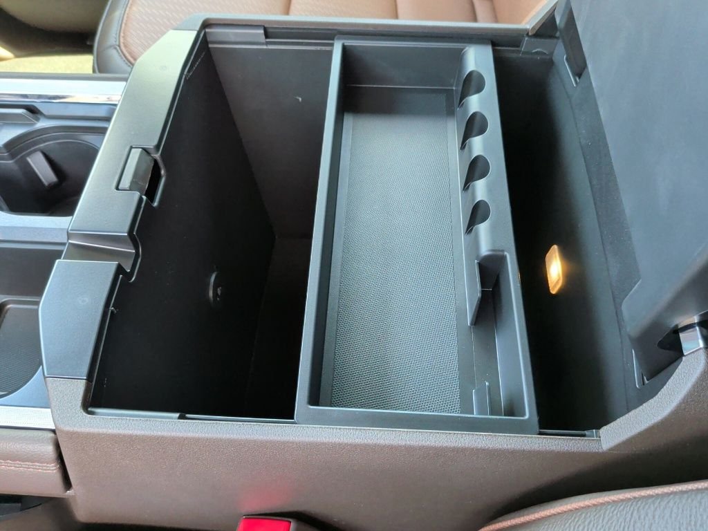 New 2026 Glacier Gray Metallic Tri-Coat Ford F-250® King Ranch® image 36