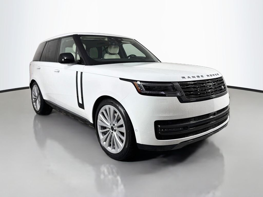 New 2026 Fuji White Land Rover SE image 3