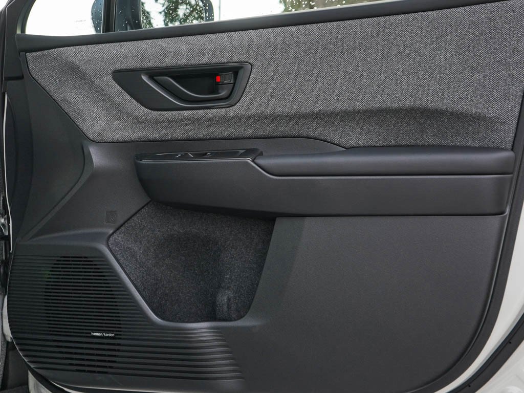 2026 Subaru Outback Limited - Photo 10