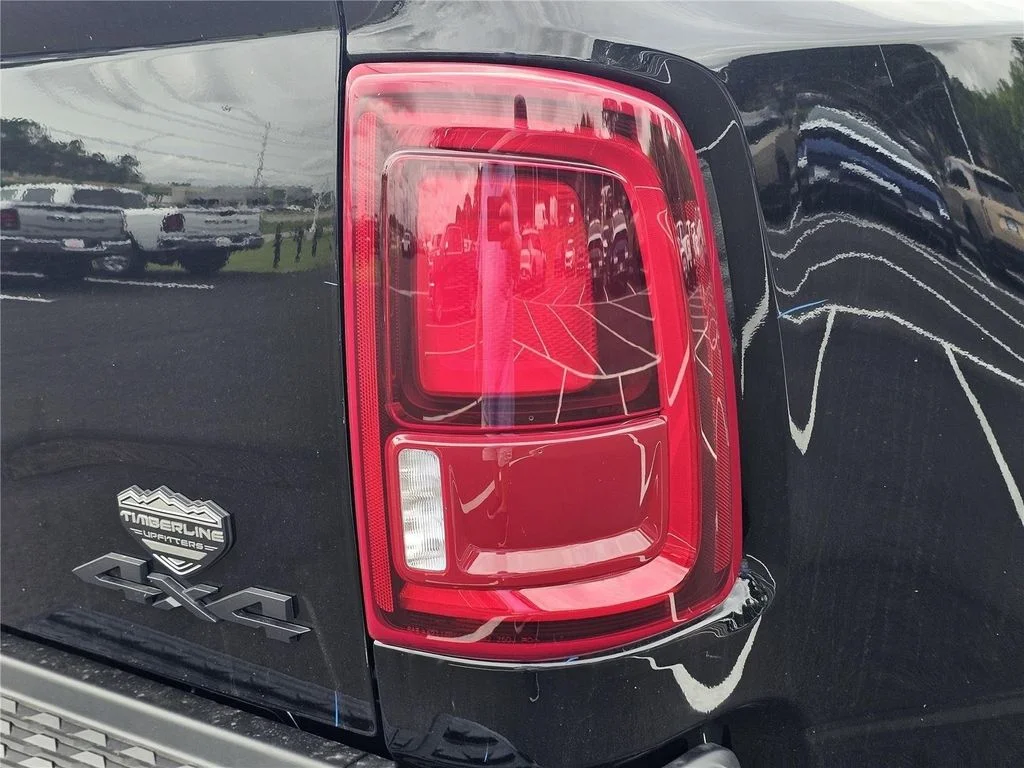2026 RAM 3500 Laramie - Photo 10