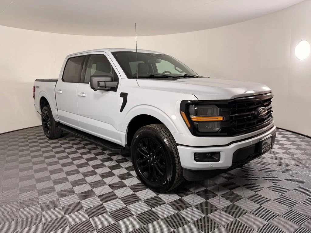 Used 2025 White Ford XLT image 5