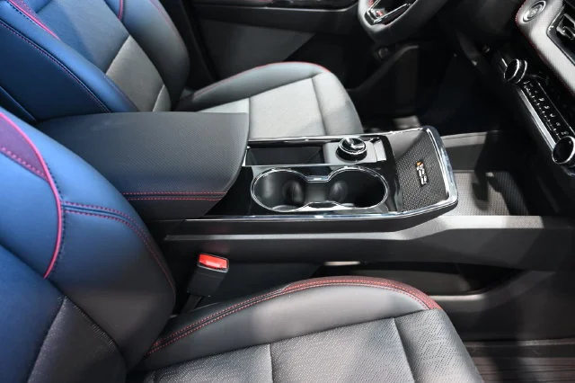 2027 Chevrolet Equinox RS - Photo 20