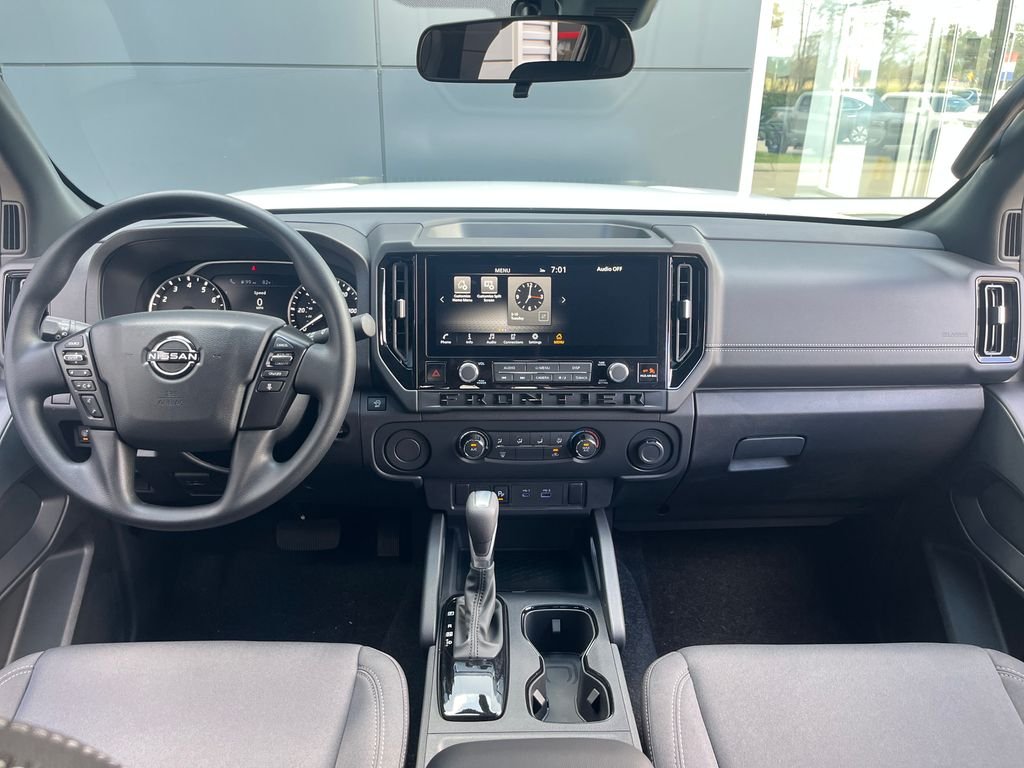 New 2026 Glacier White Nissan Crew Cab SV image 13