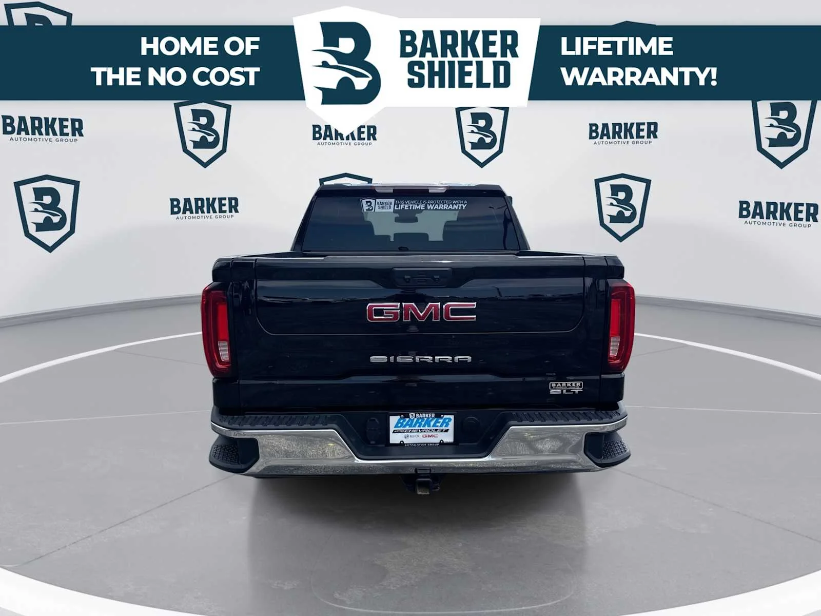 Used 2025 Onyx Black GMC SLT image 8