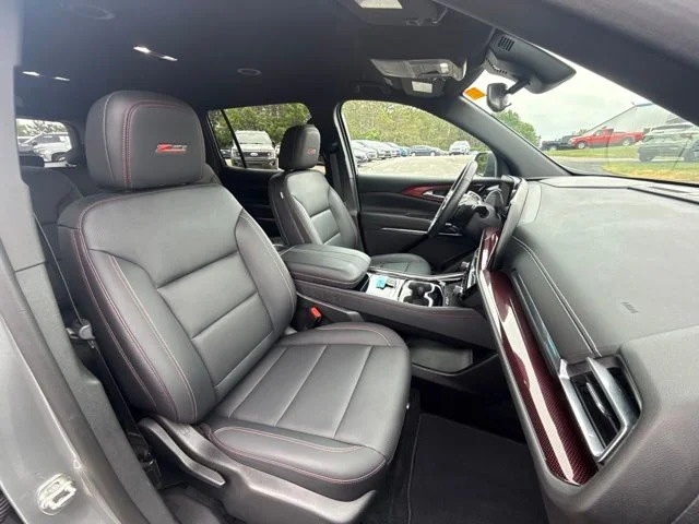 Used 2024 Gray Chevrolet Z71 image 31