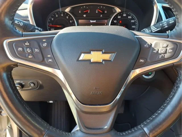 Used 2022 Silver Ice Metallic Chevrolet Premier image 12