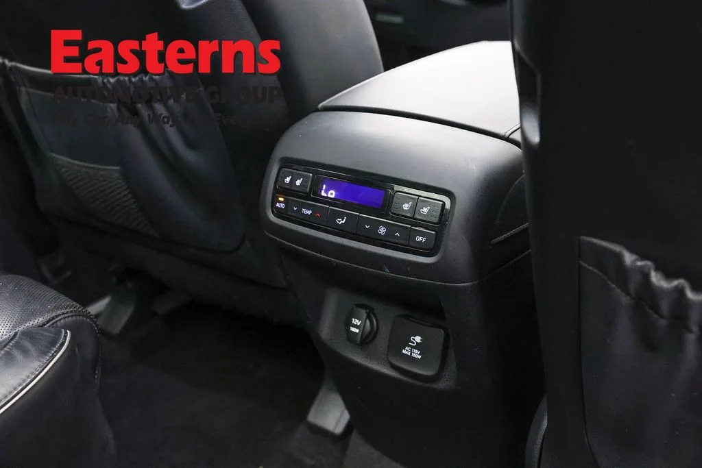 Used 2020 White Hyundai Limited image 26