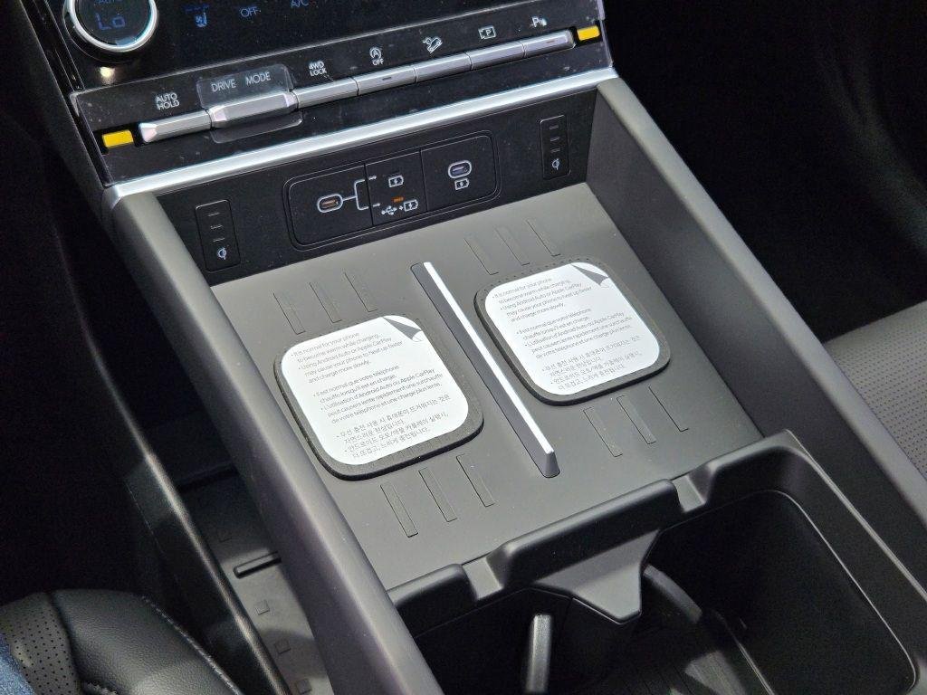 New 2026 White Hyundai Limited AWD image 28