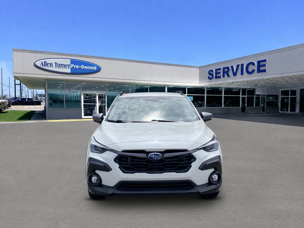 Used 2024 Crystal White Pearl Subaru Limited image 2