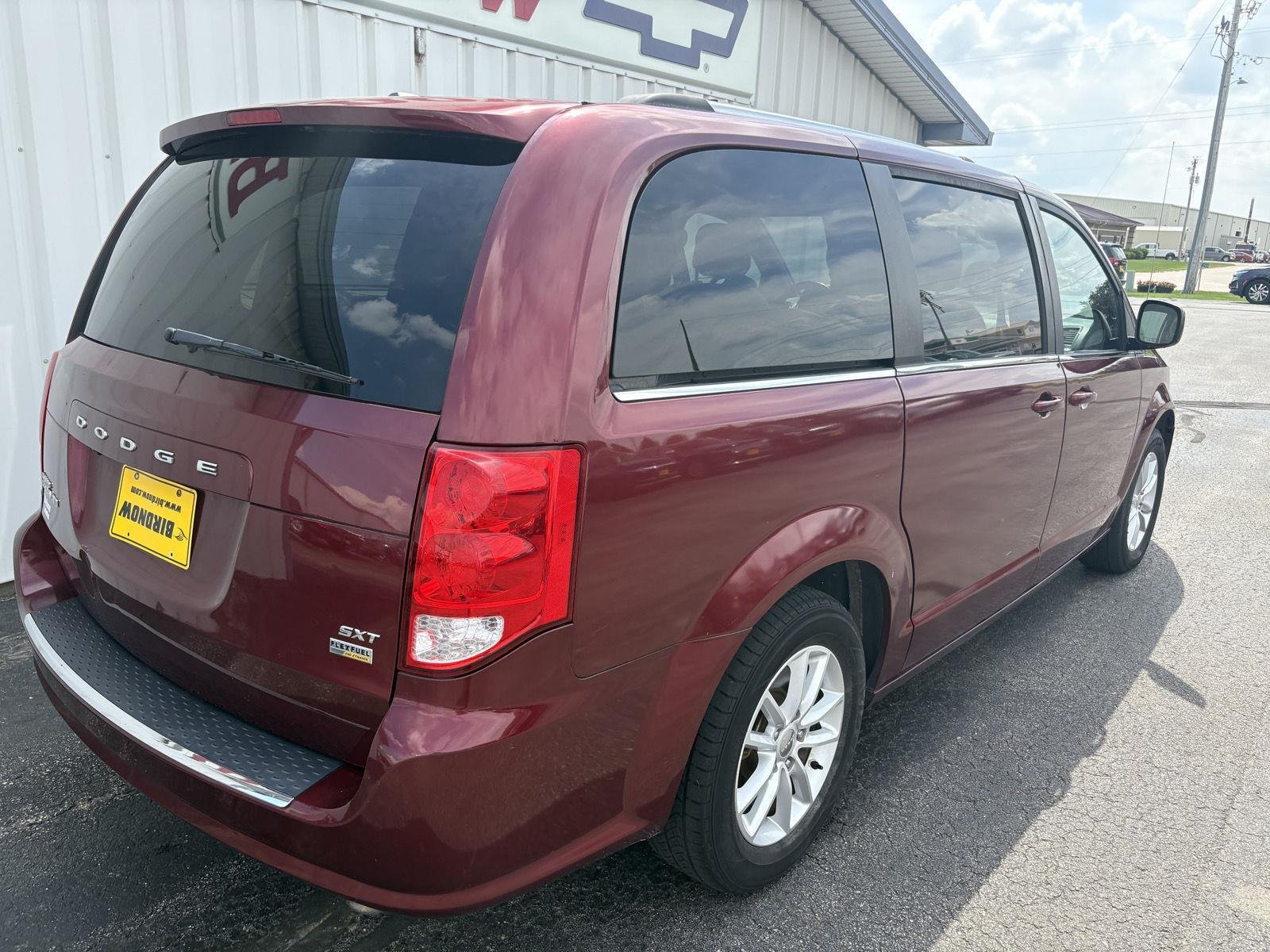 Used 2019 Dodge Grand Caravan SXT with VIN 2C4RDGCG9KR546107 for sale in Monona, IA