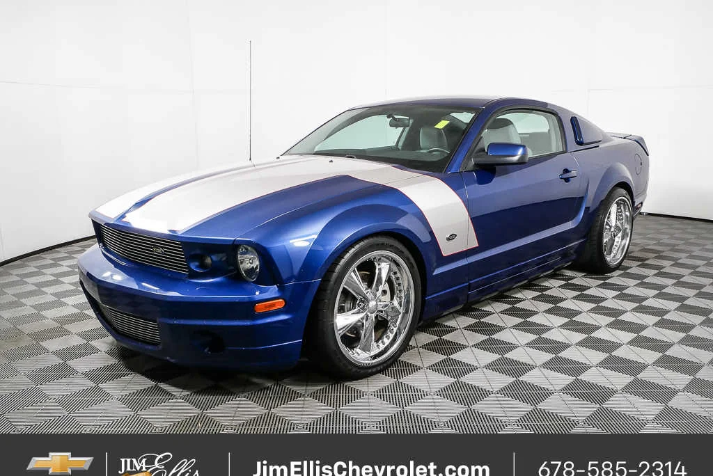 Used 2007 Windveil Blue Metallic Ford GT Premium image 23
