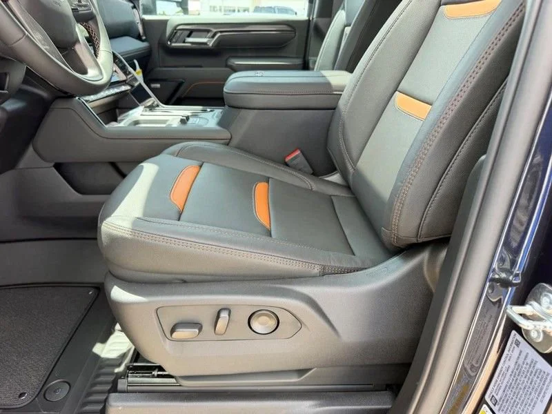 New 2026 Titanium Rush Metallic GMC AT4 image 18
