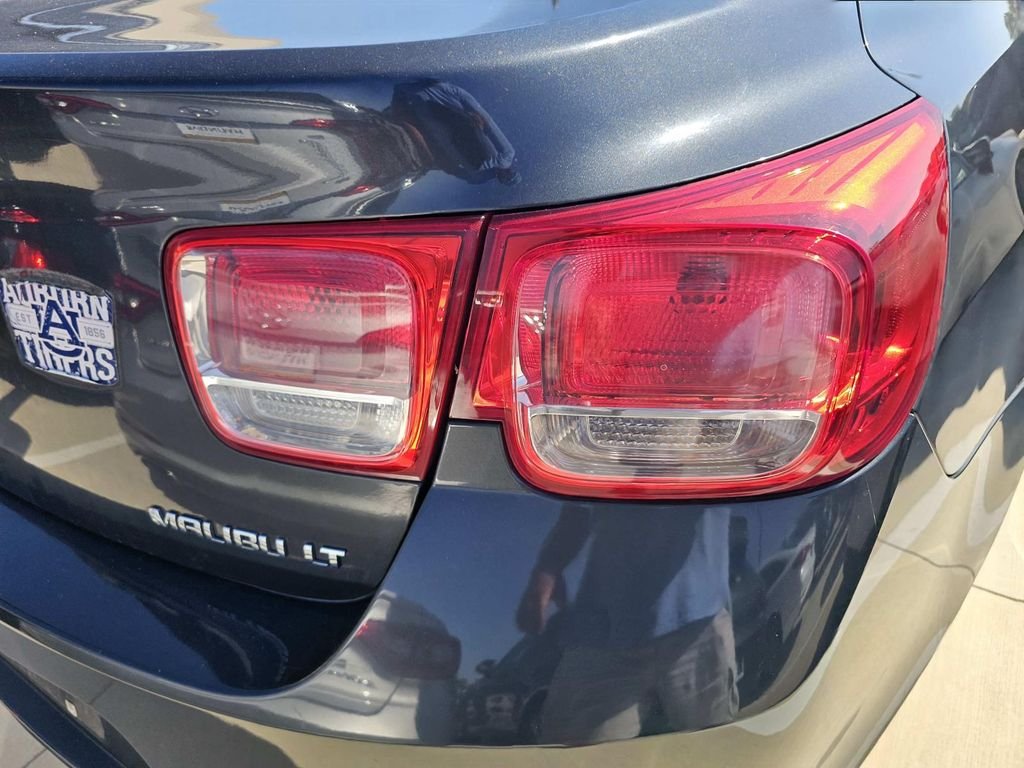 Used 2015 Gray Chevrolet LT image 15