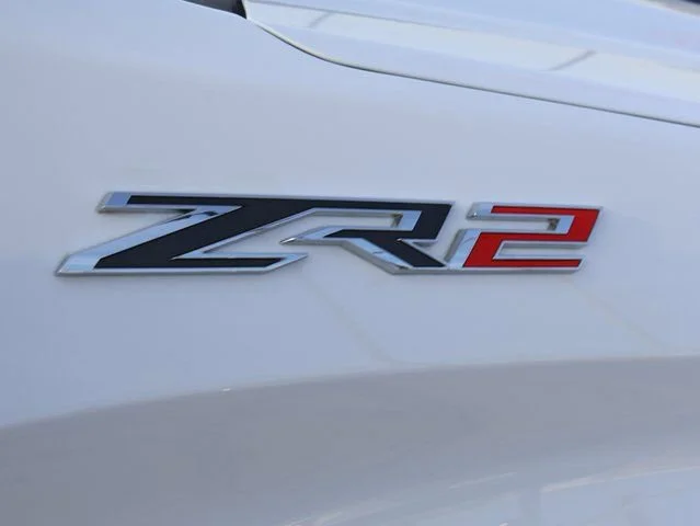 2024 Chevrolet Silverado 1500 ZR2 - Photo 12