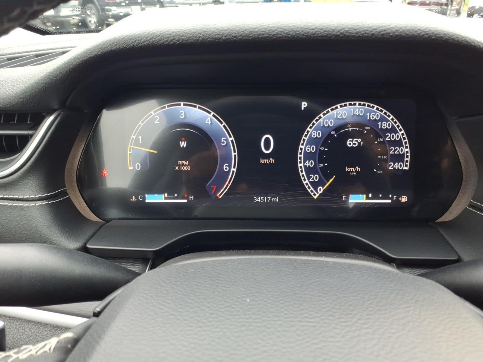 Used 2023 Silver Zynith Jeep Laredo image 22