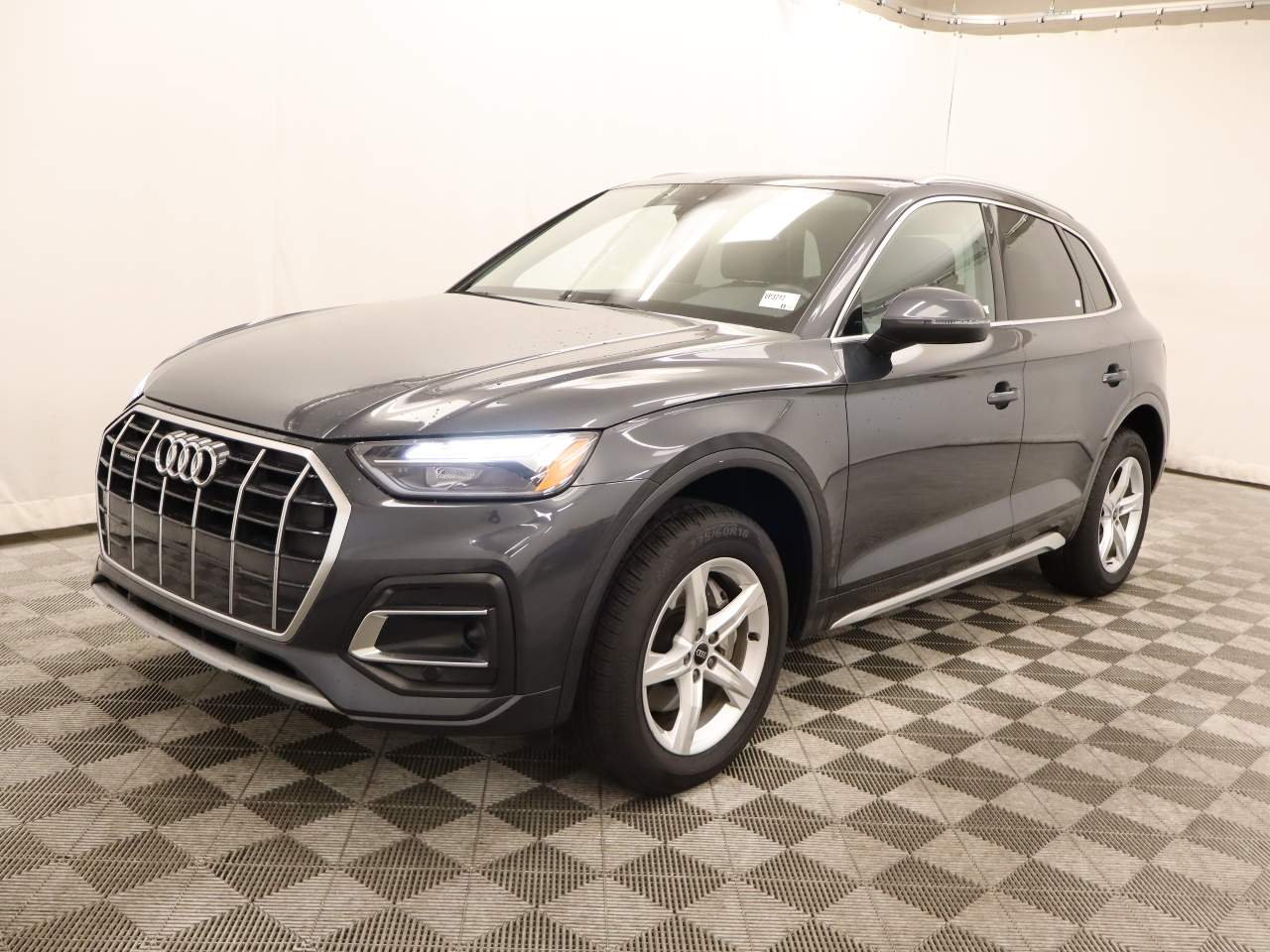 2023 Audi Q5 40 Premium's photo