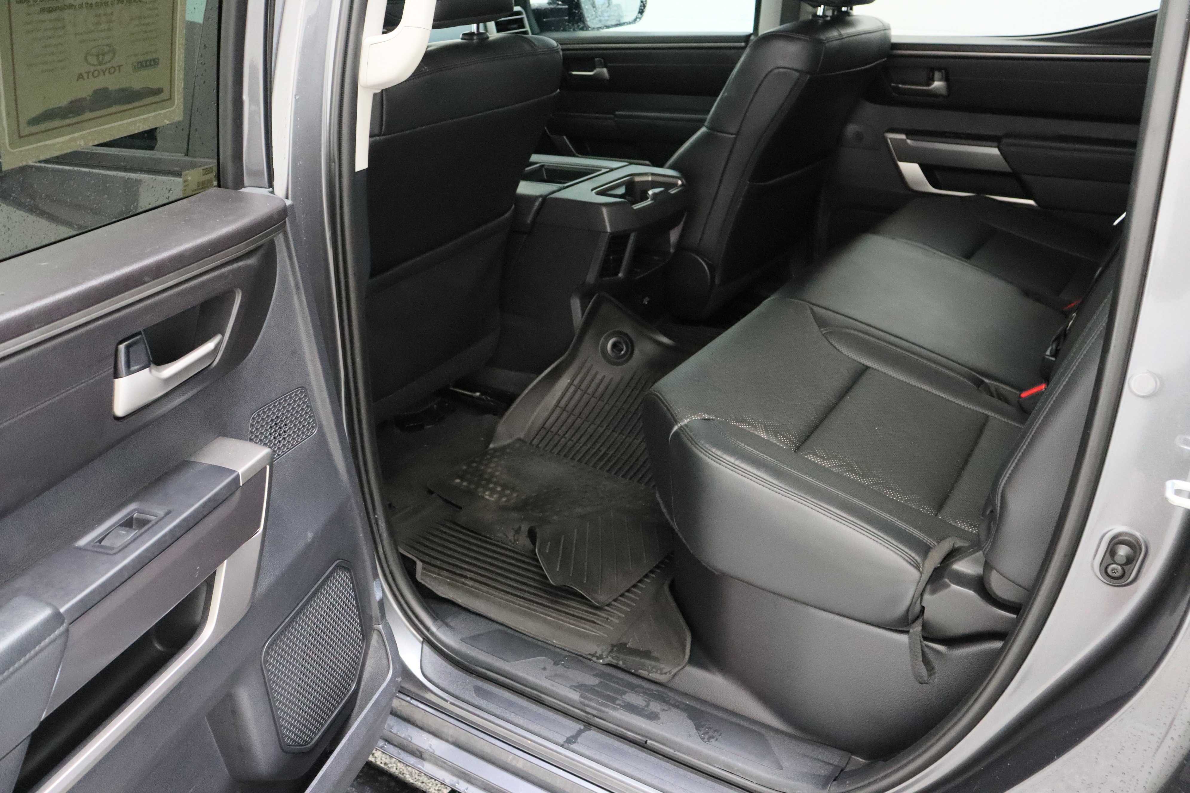 Used 2022 Magnetic Gray Metallic Toyota SR5 3.4T image 28