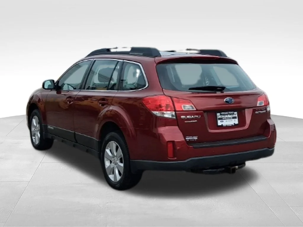 Used 2012 Ruby Red Pearl Subaru 2.5i image 5