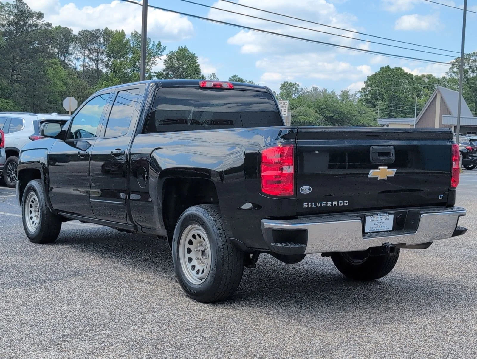 Used 2018 BLACK Chevrolet LT image 3