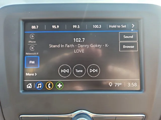 Used 2024 Summit White Chevrolet LT image 19