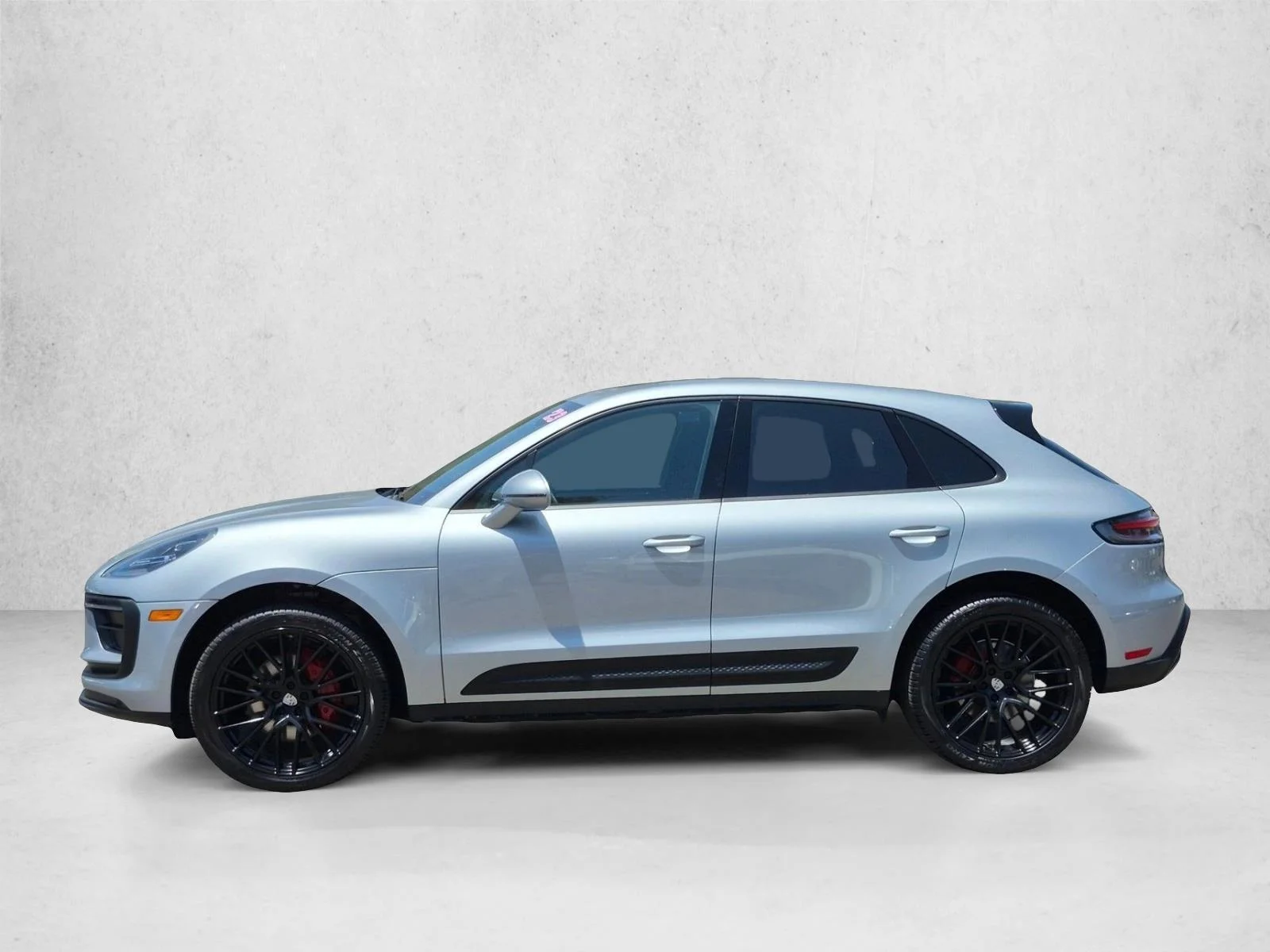 Used 2023 Dolomite Silver Metallic Porsche  image 9