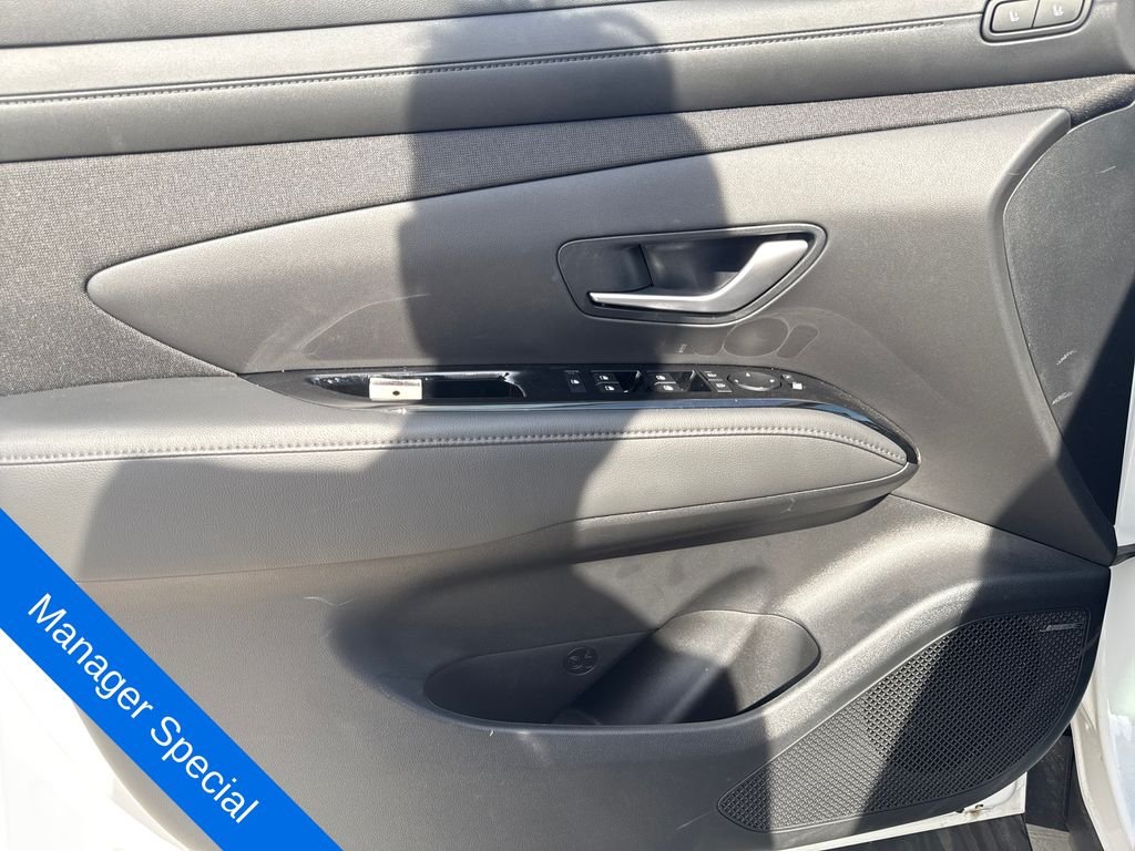 2025 Hyundai Tucson Limited - Photo 11