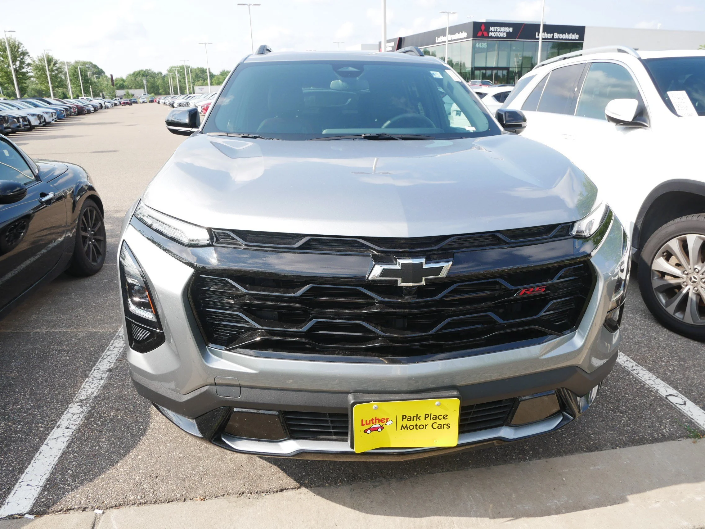Used 2025 Chevrolet Equinox RS with VIN 3GNAXTEG8SL201567 for sale in Brooklyn Center, Minnesota