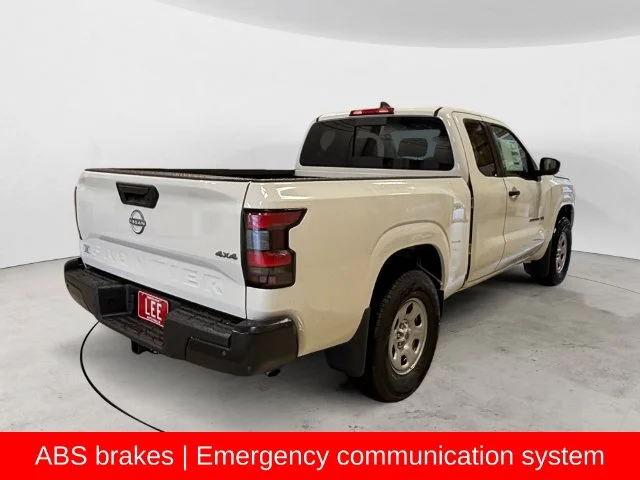 New 2027 White Nissan S 4x4 image 6