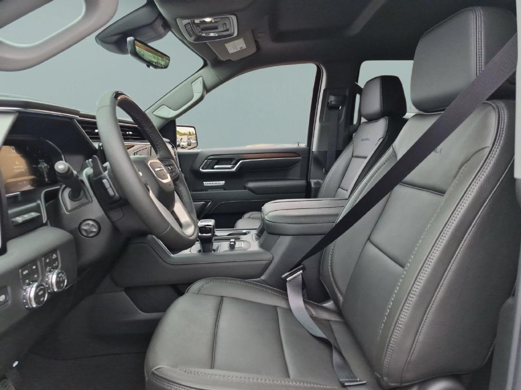 2026 GMC Sierra 1500 Denali - Photo 18