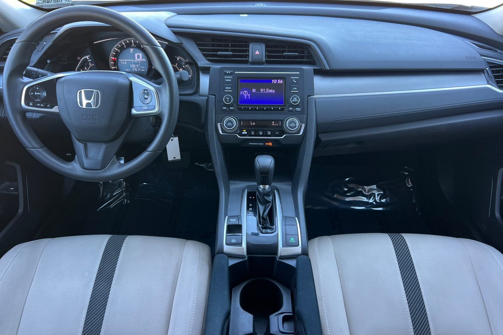 Used 2016 Taffeta White Honda LX image 3
