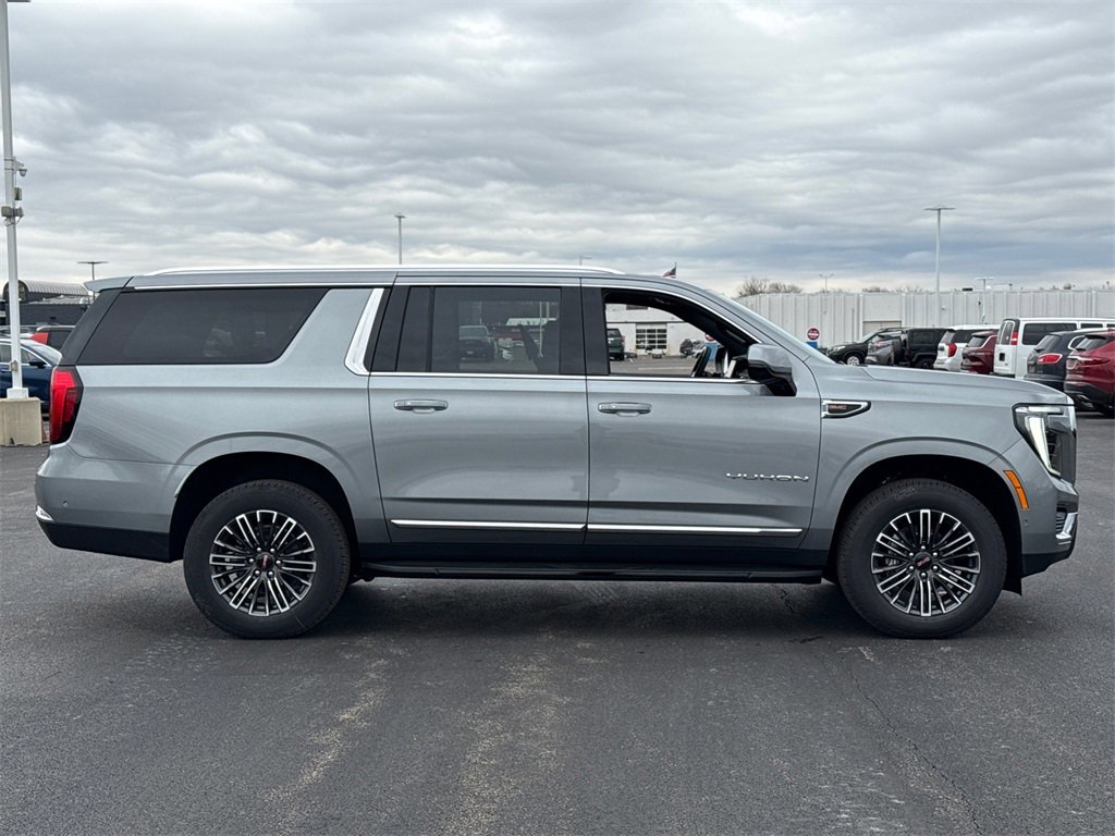 2026 GMC YUKON XL - Image 8