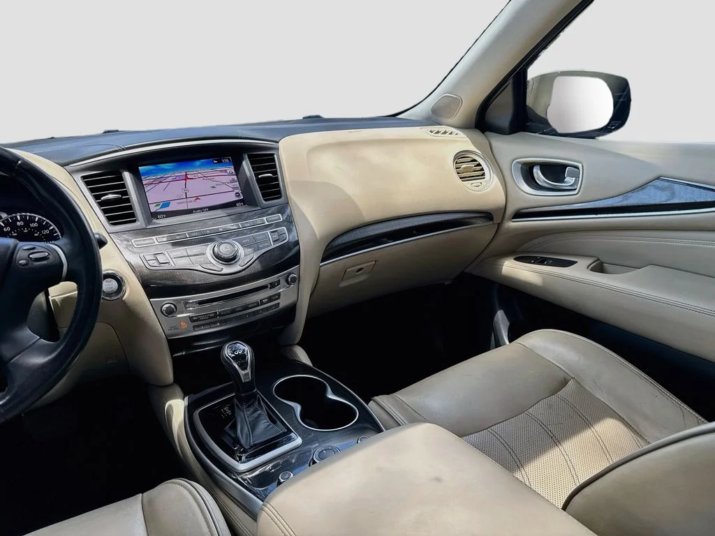 Used 2018 Gray INFINITI Base image 25