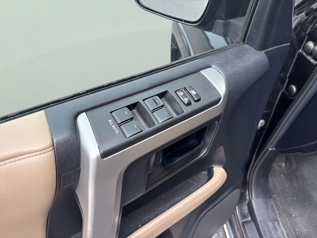 Used 2011 Black Toyota Limited image 14