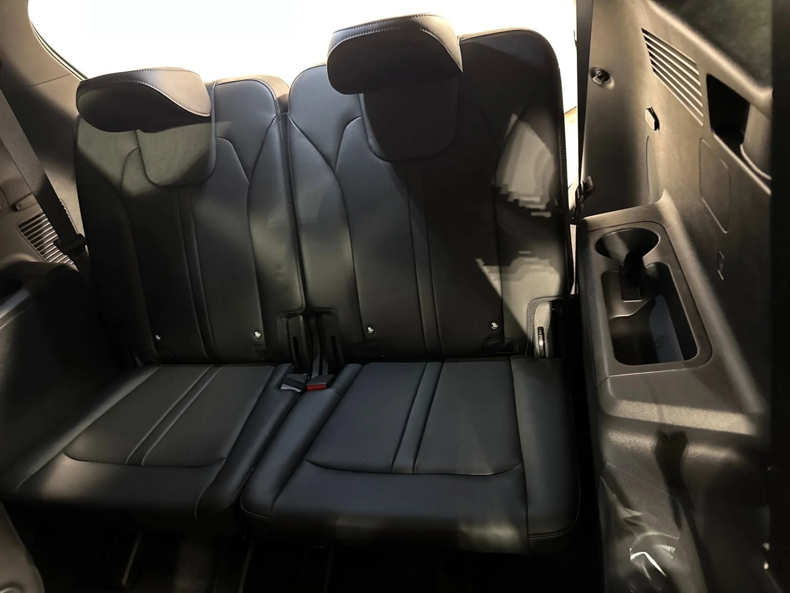 New 2026 Ivory Kia X-Line SX Prestige image 29