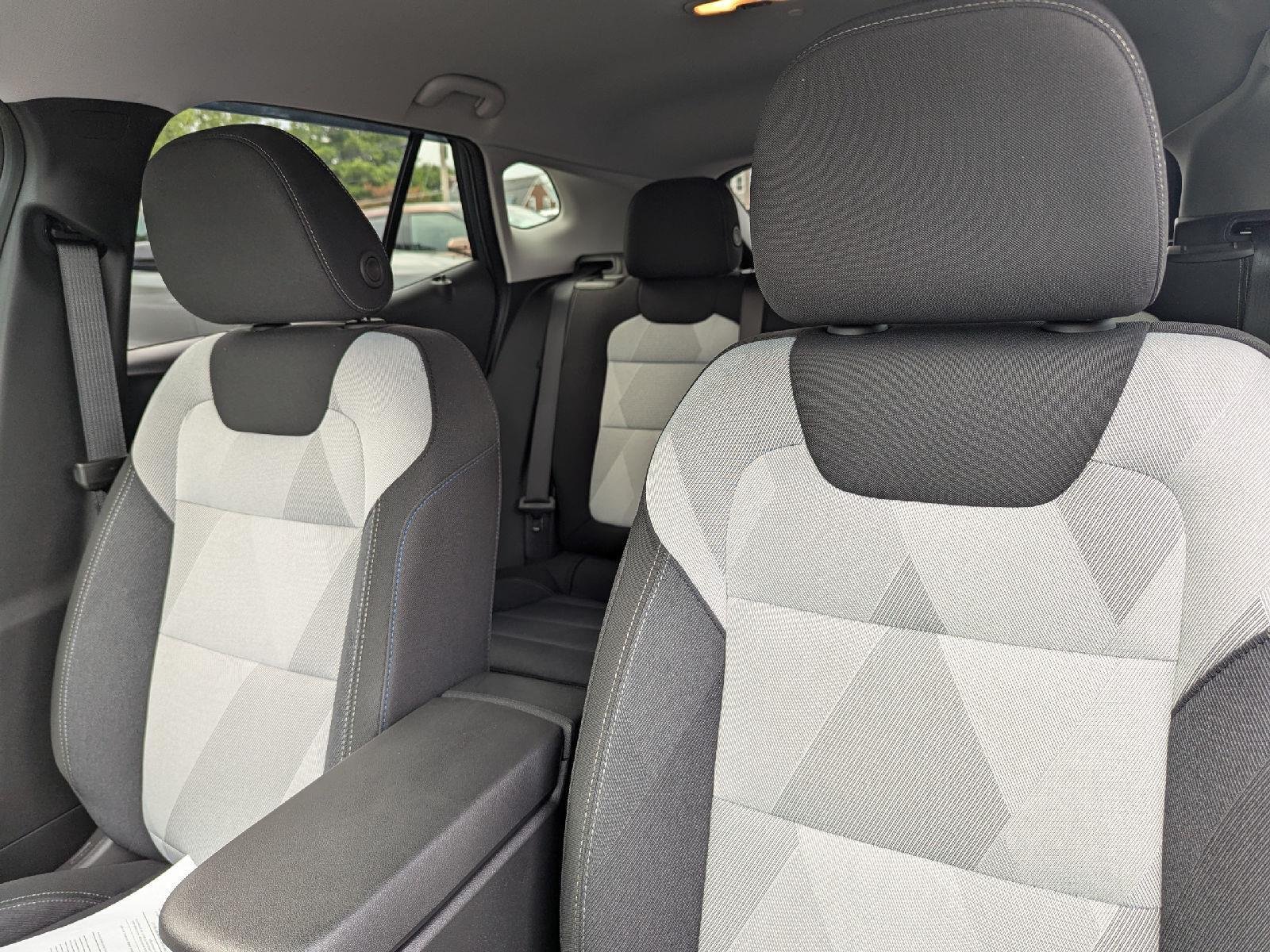 Used 2025 Cypress Gray Chevrolet LS image 25